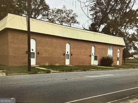 316 W Moring, Swainsboro, GA 30401
