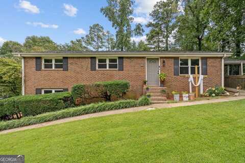 25 Meadowcliff, Carrollton, GA 30116