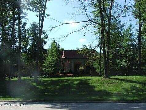 5800 Coach Gate Wynde, Louisville, KY 40207