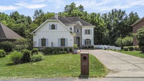 1618 Two Springs Pl, Louisville, KY 40207