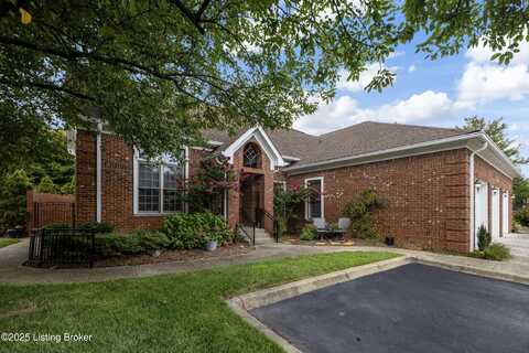 2617 Alia Cir, Louisville, KY 40222