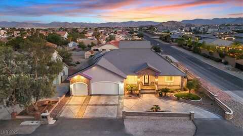 7445 W Camero Avenue, Las Vegas, NV 89113