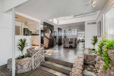 1904 S 16th Street, Las Vegas, NV 89104