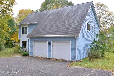 35 Homestead Road, Greenwich, CT 06831
