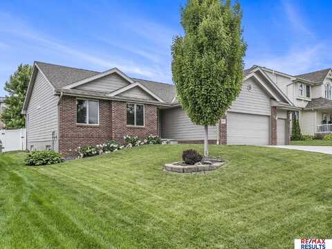 16413 Willow Street, Omaha, NE 68136