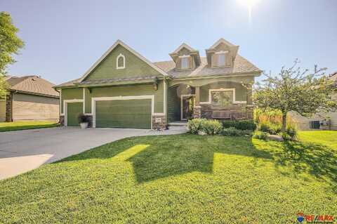 12369 S 73rd Avenue, Papillion, NE 68046