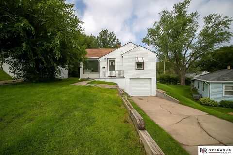 4114 N 53rd Street, Omaha, NE 68104