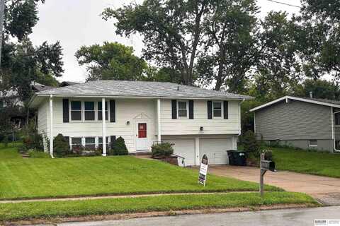 12362 Bel Drive, Omaha, NE 68144
