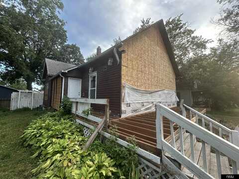 4427 Madison Avenue, Lincoln, NE 68504