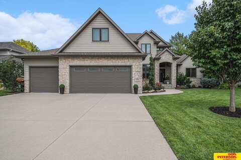1736 Frederiksen Street, Fremont, NE 68025