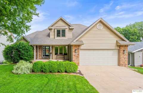 1208 Murray Point, Plattsmouth, NE 68048