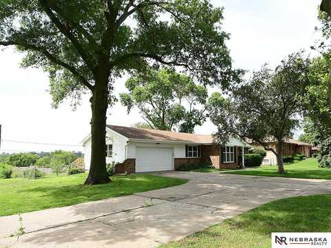 9345 Blondo Street, Omaha, NE 68134