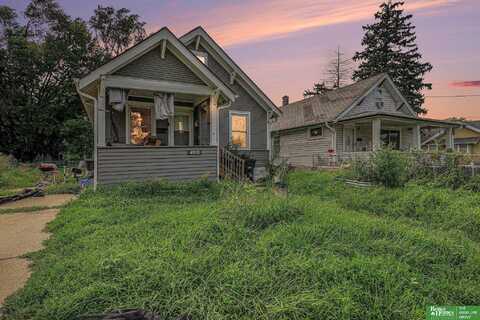 4918 N 27th Street, Omaha, NE 68111