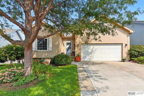3013 N 144 Avenue, Omaha, NE 68116