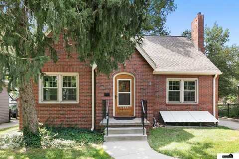 3405 M Street, Lincoln, NE 68510