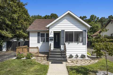 710 Parker Avenue, Kalamazoo, MI 49008