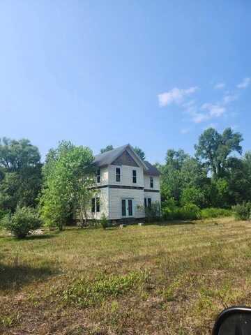 5890 109th Avenue, Pullman, MI 49450