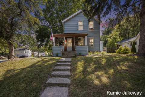 111 E Union Street, Greenville, MI 48838