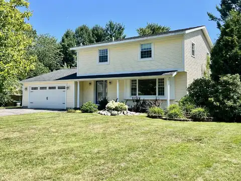 1885 Shorewood Drive, Norton Shores, MI 49441