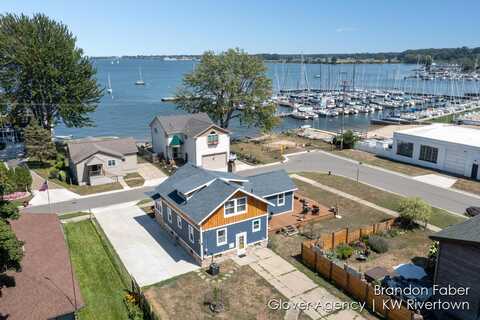 1835 Edgewater Street, Muskegon, MI 49441