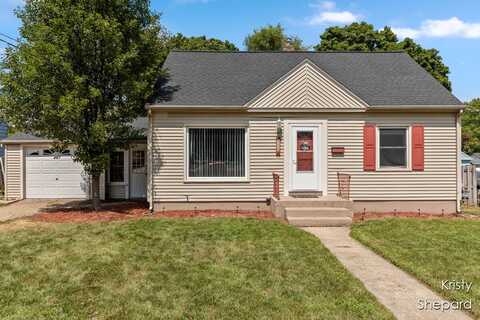 1115 Ecklund Street NE, Grand Rapids, MI 49505