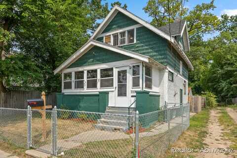 545 Oakdale Street SE, Grand Rapids, MI 49507