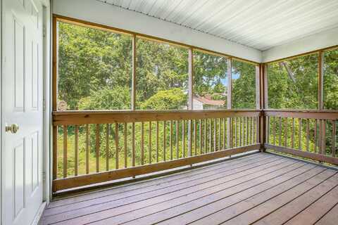 1446 Millbrook Trail, Ann Arbor, MI 48108
