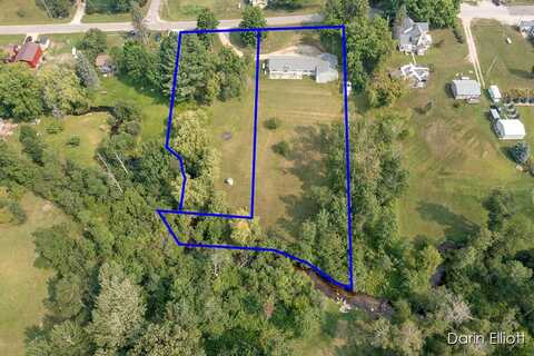 511 Maple Street, Luther, MI 49656