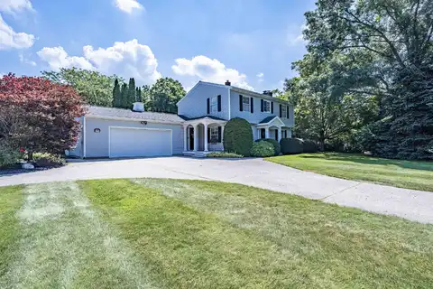 4600 Redwood Road, New Era, MI 49446