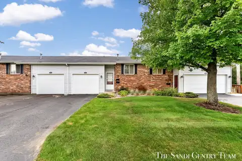 1502 Meadow Lane, Grand Haven, MI 49417