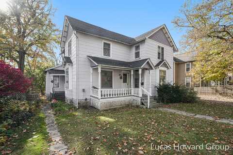 731 Village Street, Kalamazoo, MI 49008