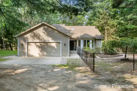 3891 Wickham Drive, Norton Shores, MI 49441