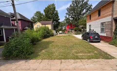 826 Vine Place, Kalamazoo, MI 49008