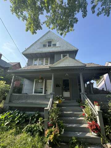 712 Eleanor Street, Kalamazoo, MI 49007