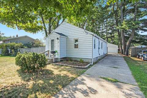 140 43rd Street SW, Grand Rapids, MI 49548