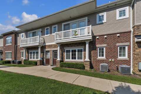 5633 Arbor Chase Drive, Ann Arbor, MI 48103