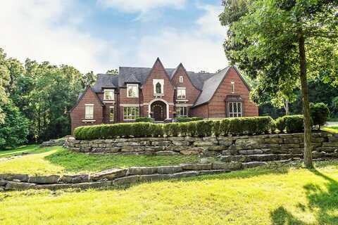3250 Oak Hollow Drive, Ann Arbor, MI 48103