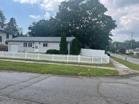 2314 S Christine, Westland, MI 48186