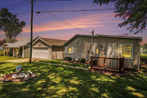 25722 Rainbow Dr. Drive, Sturgis, MI 49091
