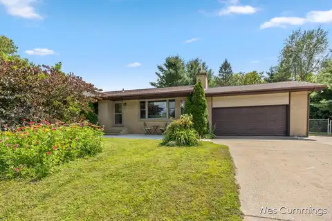 350 E Beech Street NE, Cedar Springs, MI 49319