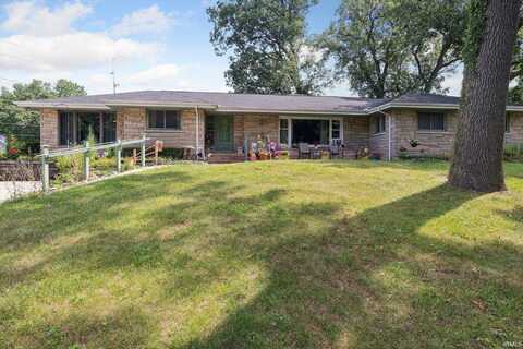 1356 Oak Ridge Drive, South Bend, IN 46617