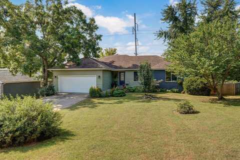 3878 W Cambridge Street, Springfield, MO 65807