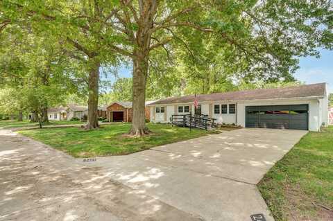 2411 S Rogers Avenue, Springfield, MO 65804