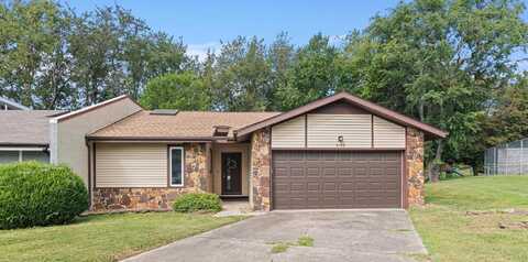 2102 E Regency Place, Springfield, MO 65804