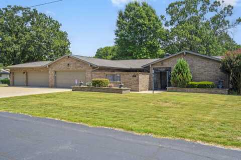 104 Hickory Street, Blue Eye, MO 65611