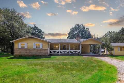 1563 Squirrel Hill Road, Glencoe, AR 72539