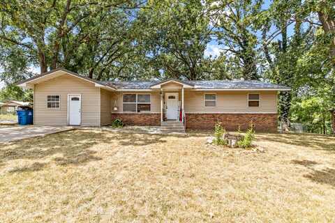 205 Oak Ridge Drive, Seneca, MO 64865
