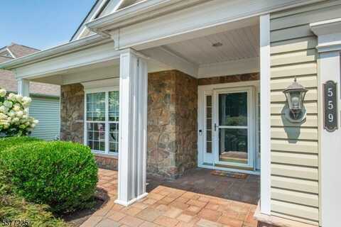 559 Post Ln, Franklin, NJ 08873