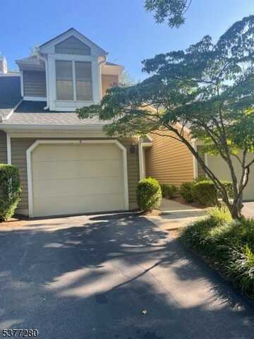 2 Cambridge Rd, Bedminster, NJ 07921