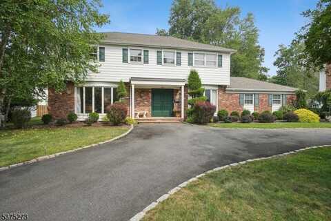 3 Troy Drive, Livingston, NJ 07039